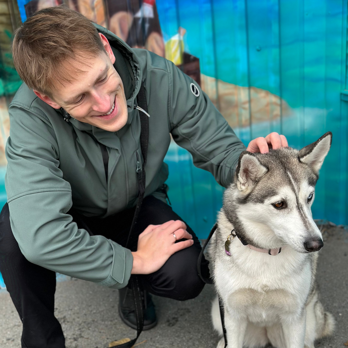 Handmade hands-free leash